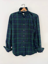 Load image into Gallery viewer, ll bean flannel plaid button-down
