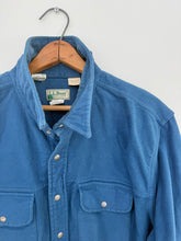 Load image into Gallery viewer, 1980's ll bean chamois button-down
