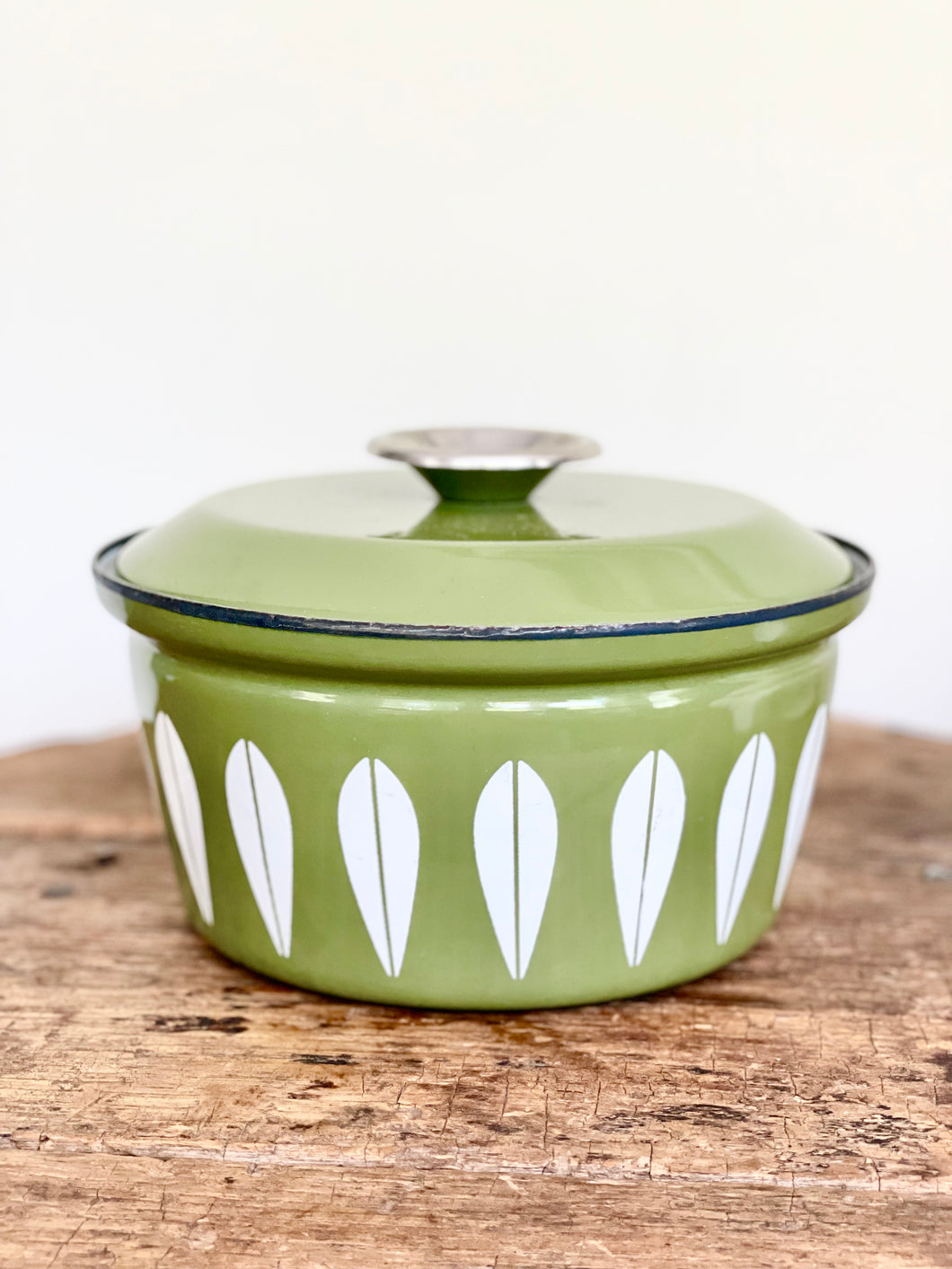 cathrineholm covered pot